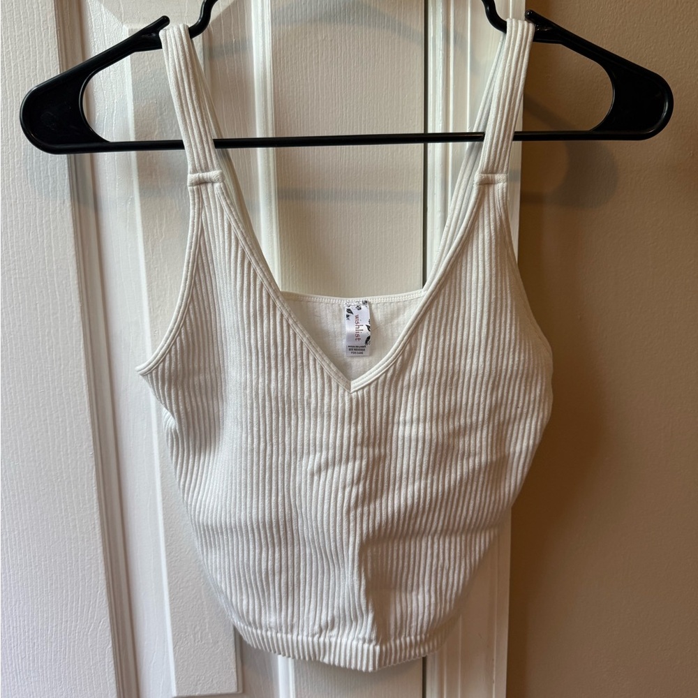 Wishlist white v- neck tank top